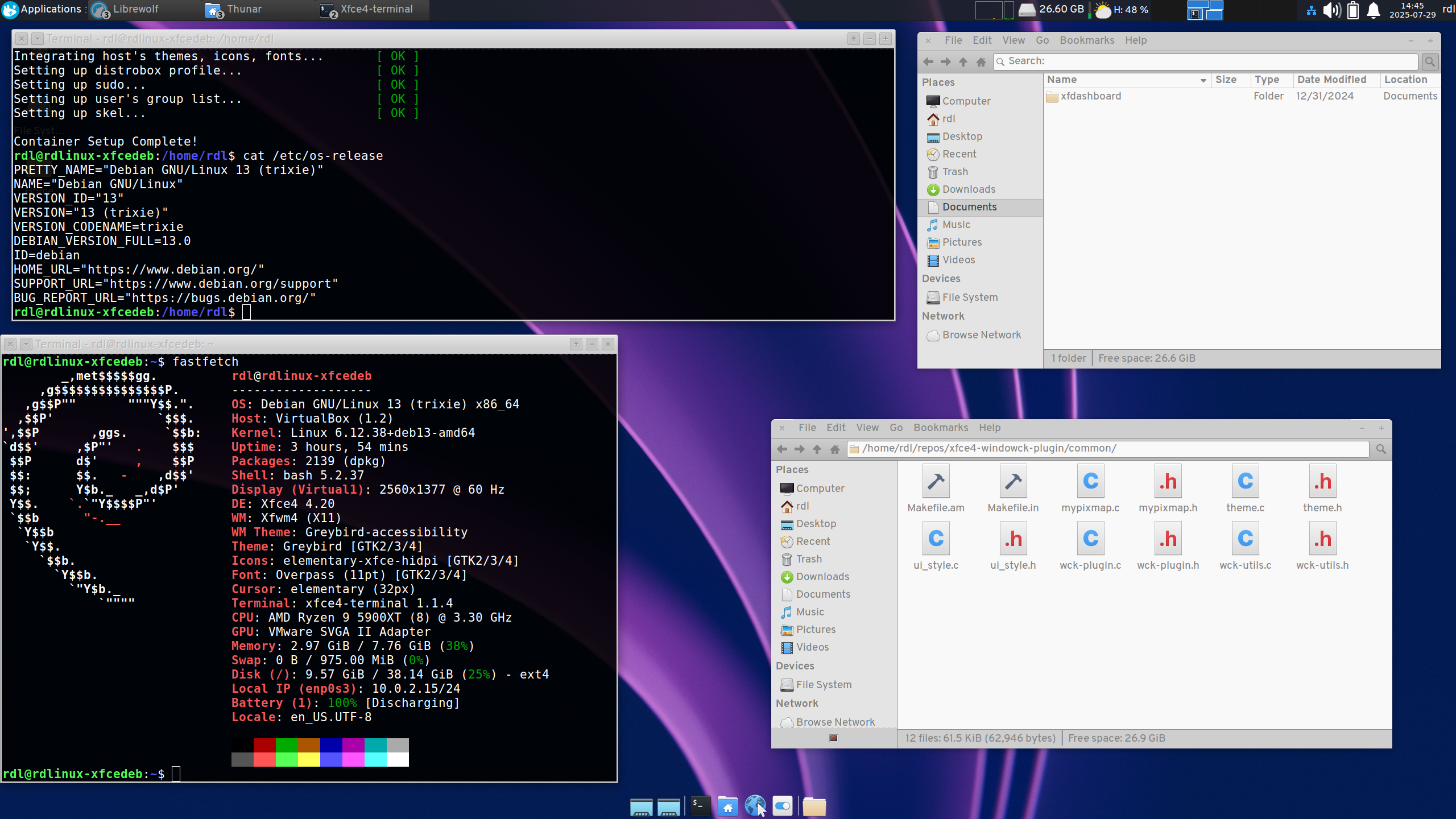 Debian 13 XFCE desktop
